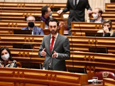 PS aprova mais direitos para os trabalhadores em caso de transmissão de empresa