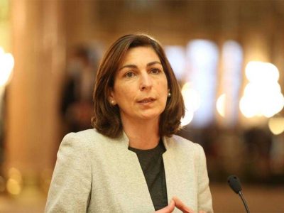 PS defende “coesão forte” que combata pobreza e exclusão