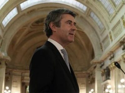 PS lamenta “coligações negativas” e revela que está a preparar proposta sobre desenvolvimento local