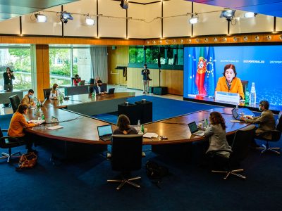 Europa deve ser um lugar “seguro e justo” para raparigas e mulheres