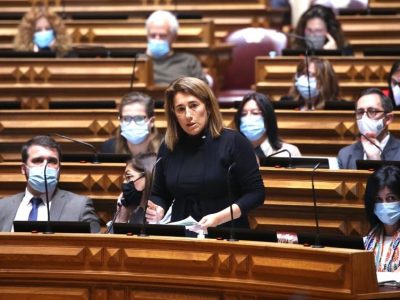 Constança Urbano de Sousa