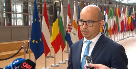 João Leão, Eurogrupo