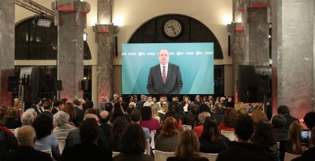 Carlos César, 7 anos de Governo PS