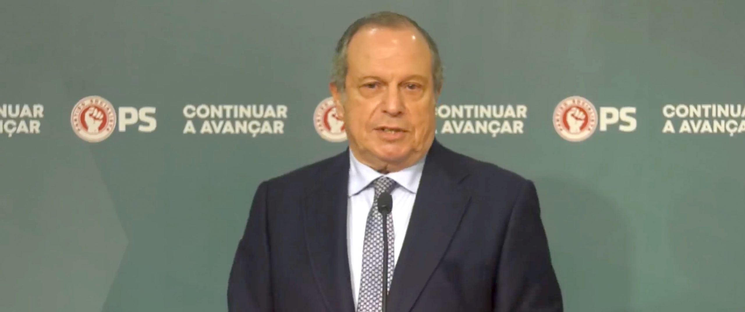 Carlos César