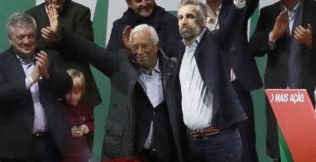 Comício no Porto